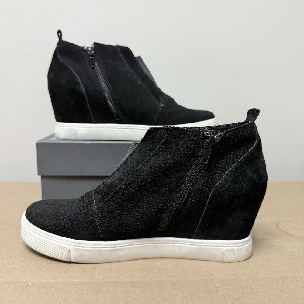Steve Madden Womens Sz 10M‎ Black Suede Hidden Wedge Boots Sneakers Shoes